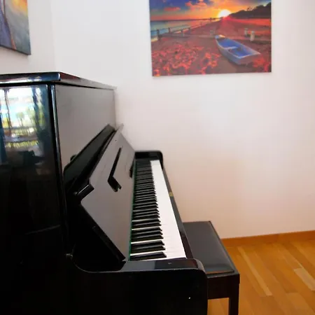 Aroura Homes 3br 2ba * بورتو خيلي