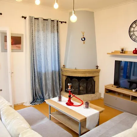 Aroura Homes 3br 2ba Apartment