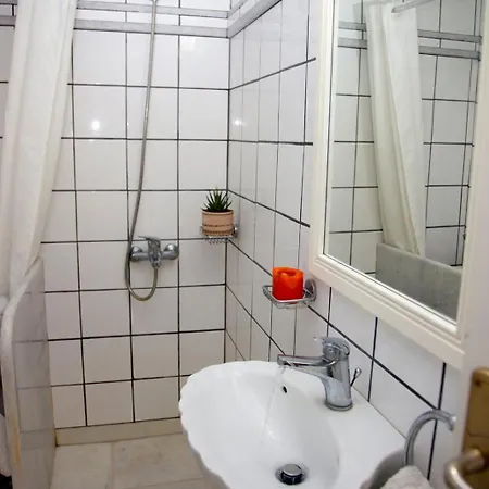 公寓 Aroura Homes 3br 2ba *